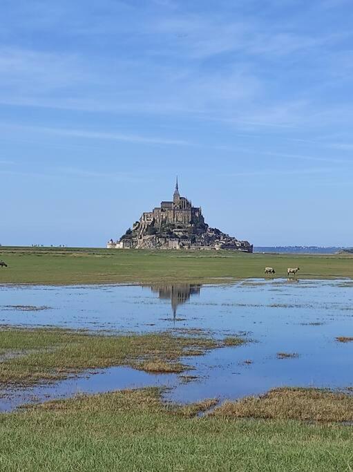 Maison Proche Du Mont Saint Michel Pontorson Kültér fotó